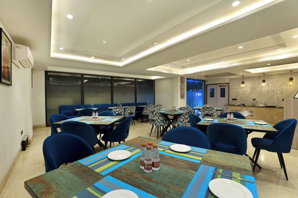 opo hotel iffco chowk