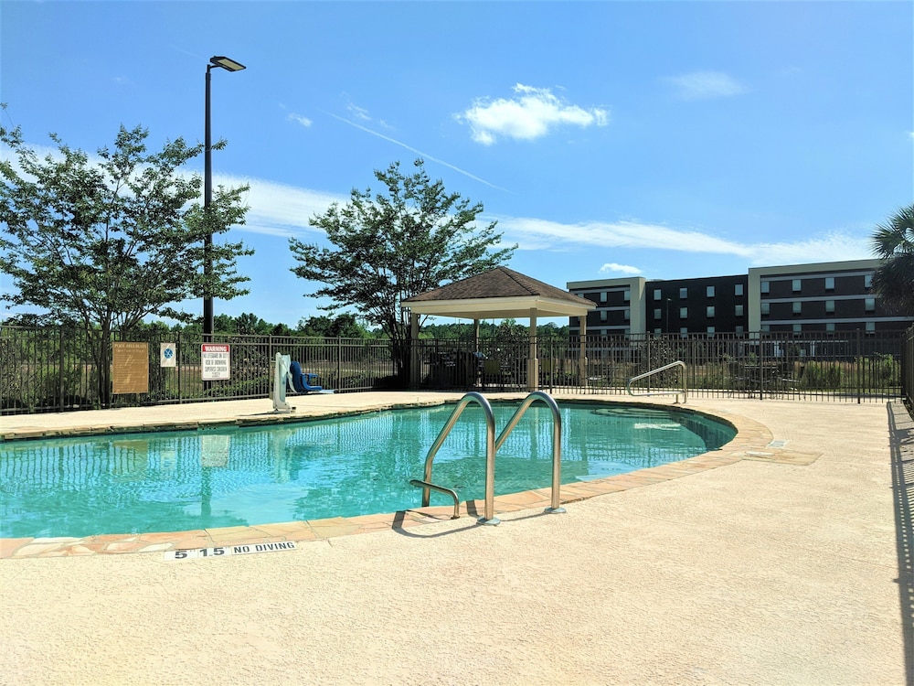 candlewood suites macon by ihg