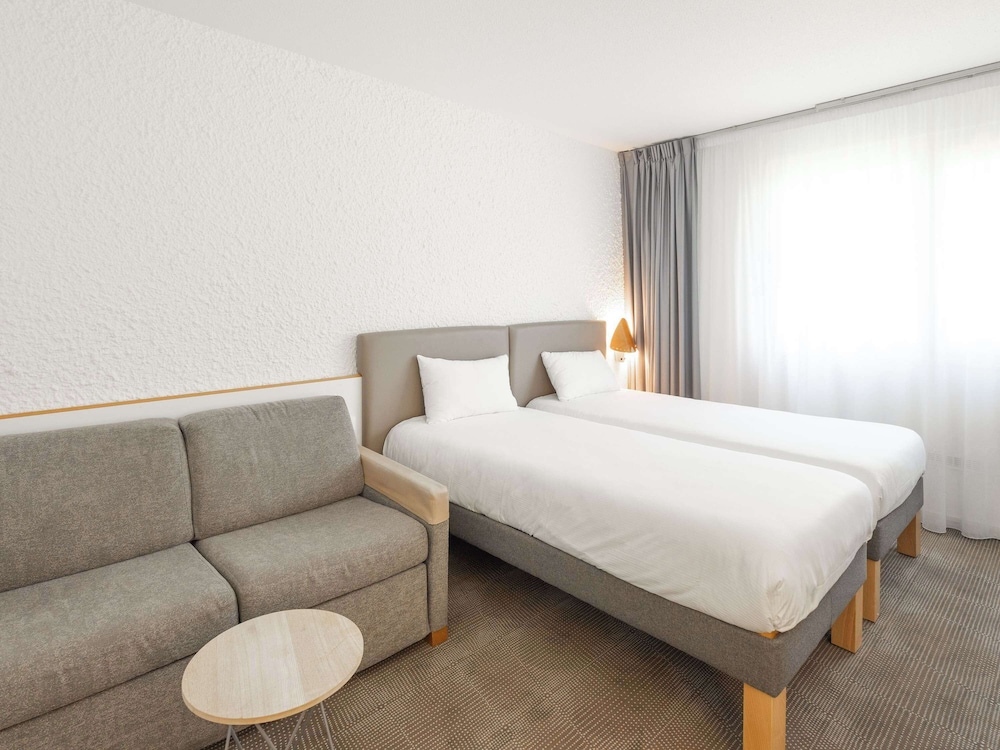 novotel macon nord
