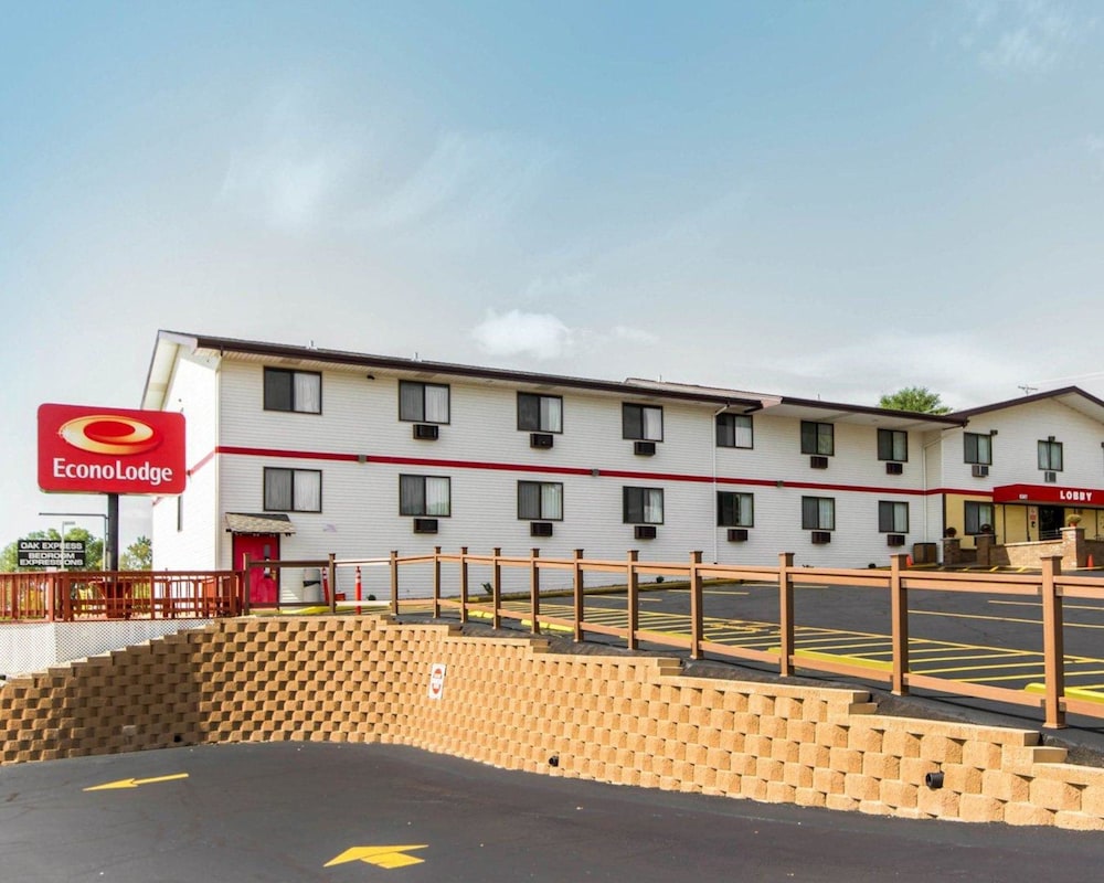econo lodge madison east