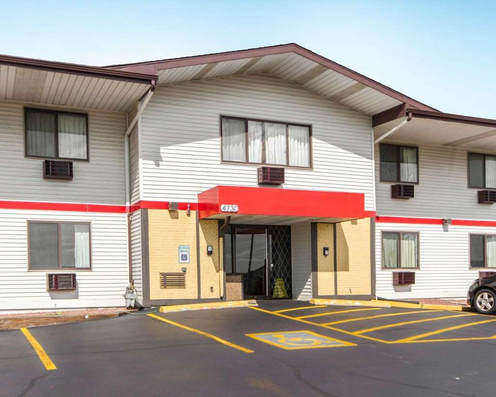 econo lodge madison east