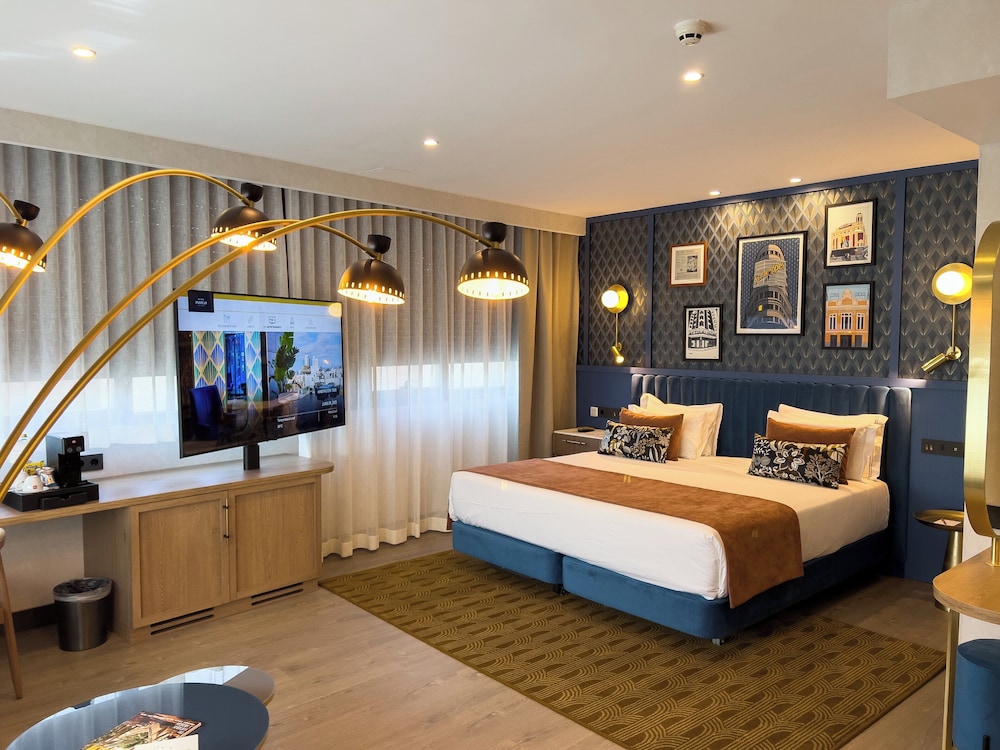 hotel indigo madrid gran via by ihg