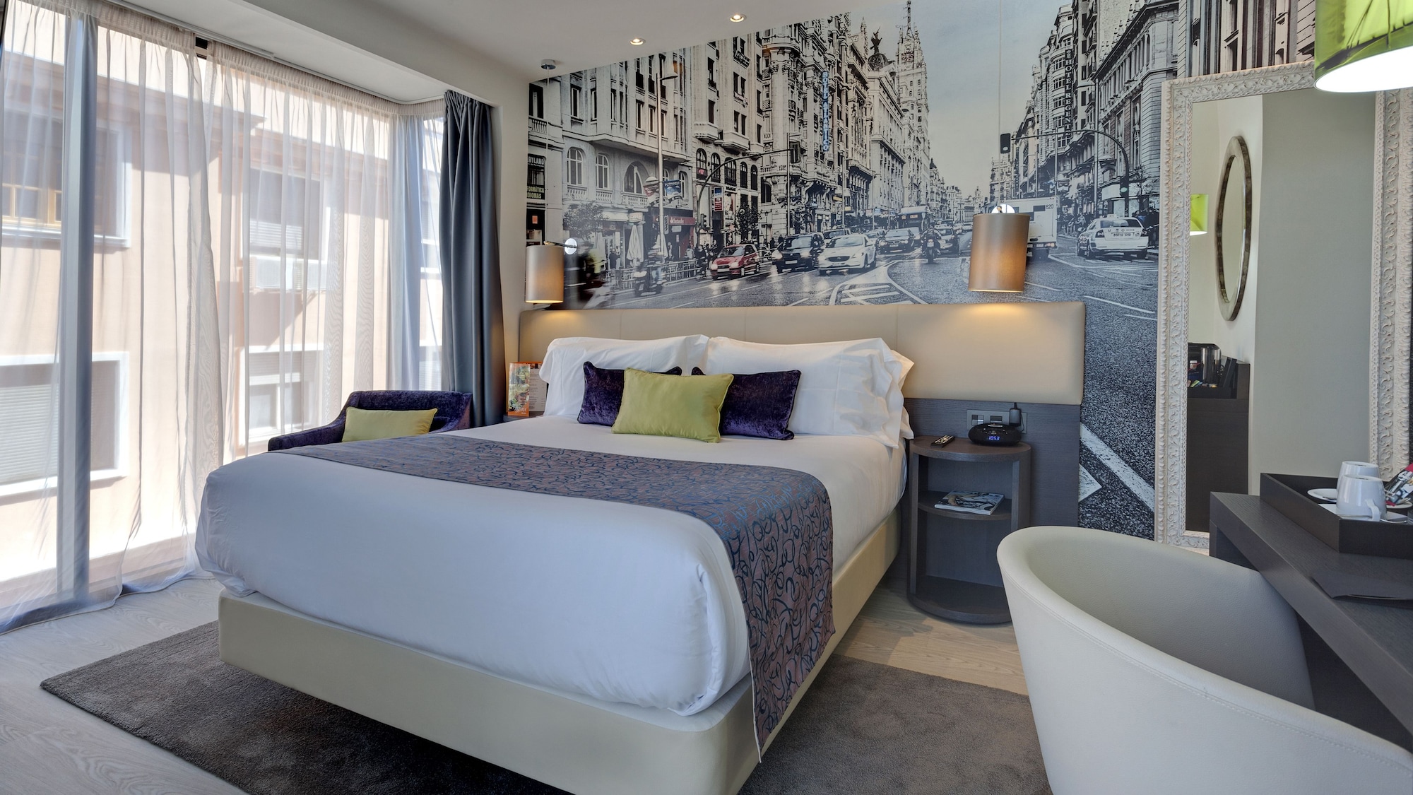 hotel indigo madrid gran via by ihg