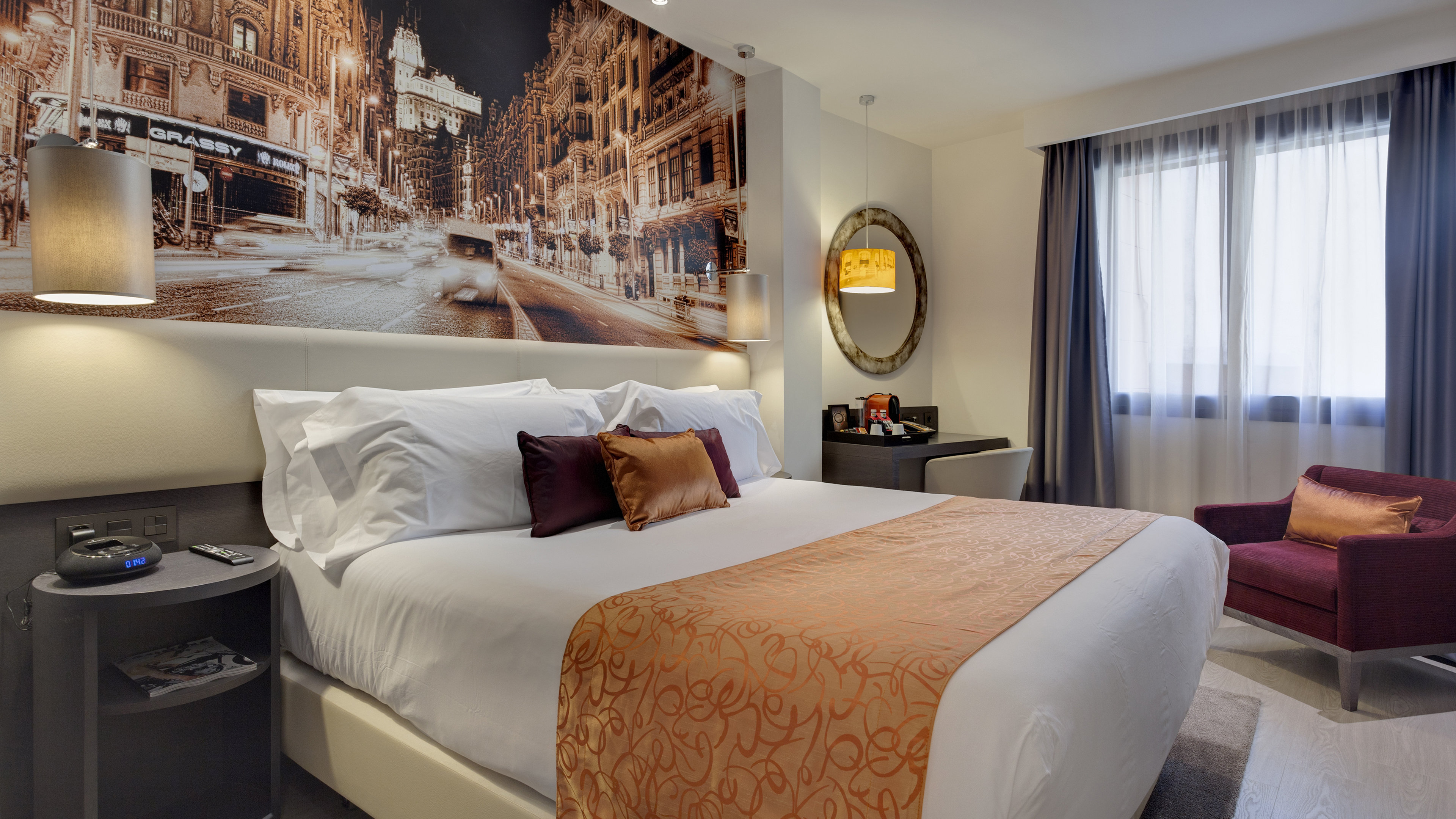 hotel indigo madrid gran via by ihg