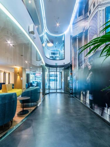 hotel indigo madrid gran via by ihg