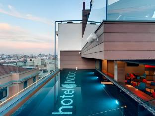 hotel indigo madrid gran via by ihg