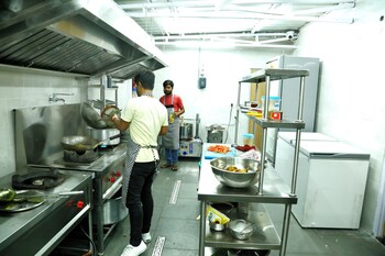 Oak Business Hotel,,3 star