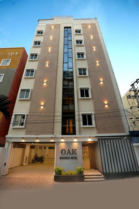 oak business hotel