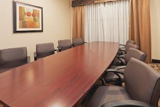 quality inn and suites downtown mansfield