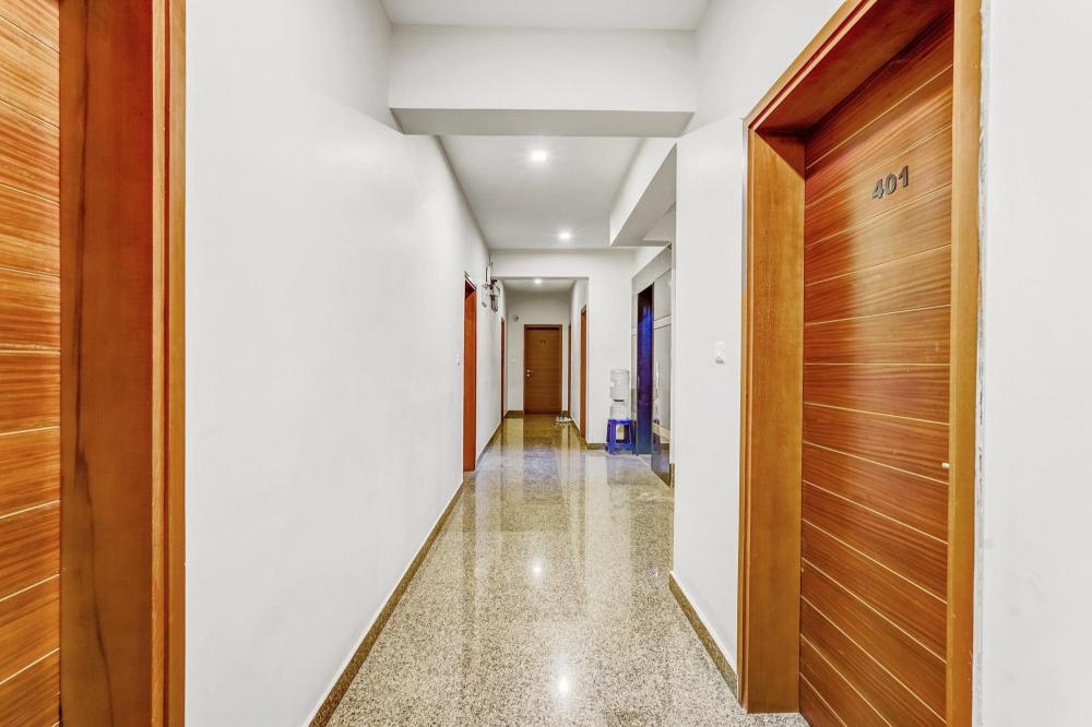 uapr hotels nearby bagmane tech park