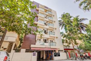 uapr hotels nearby bagmane tech park