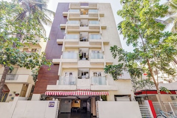 uapr hotels nearby bagmane tech park