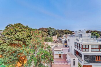 uapr hotels nearby bagmane tech park
