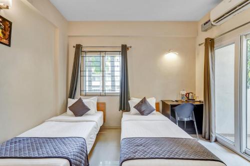 uapr hotels nearby bagmane tech park