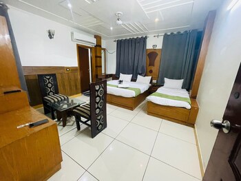 hotel alpine by the golden taj group