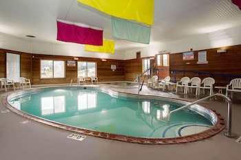 days inn by wyndham marquette