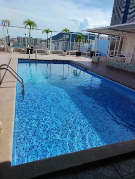 hotel san thomas inn