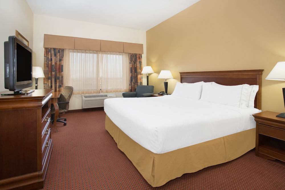 holiday inn express hotel and suites las vegas by ihg