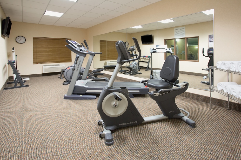holiday inn express hotel and suites las vegas by ihg