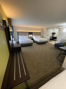 holiday inn express hotel and suites las vegas by ihg