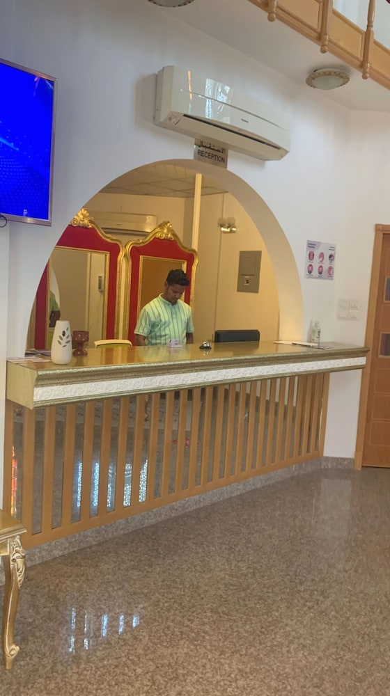 qurum heights hotel by oyo