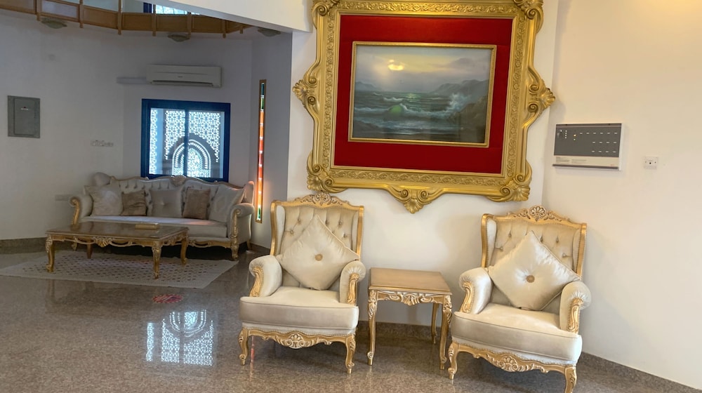qurum heights hotel by oyo