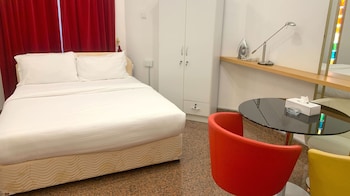 qurum heights hotel by oyo