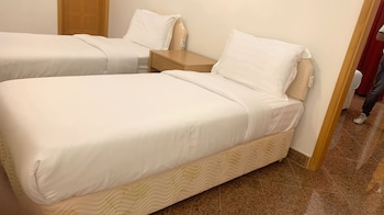 qurum heights hotel by oyo