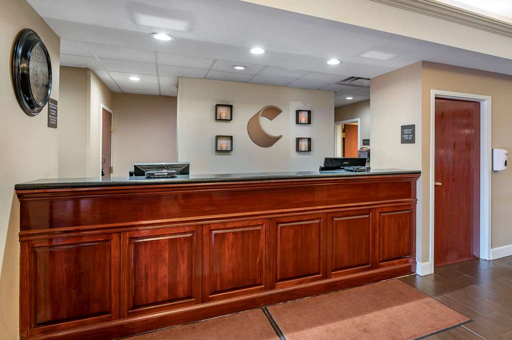 comfort inn and suites