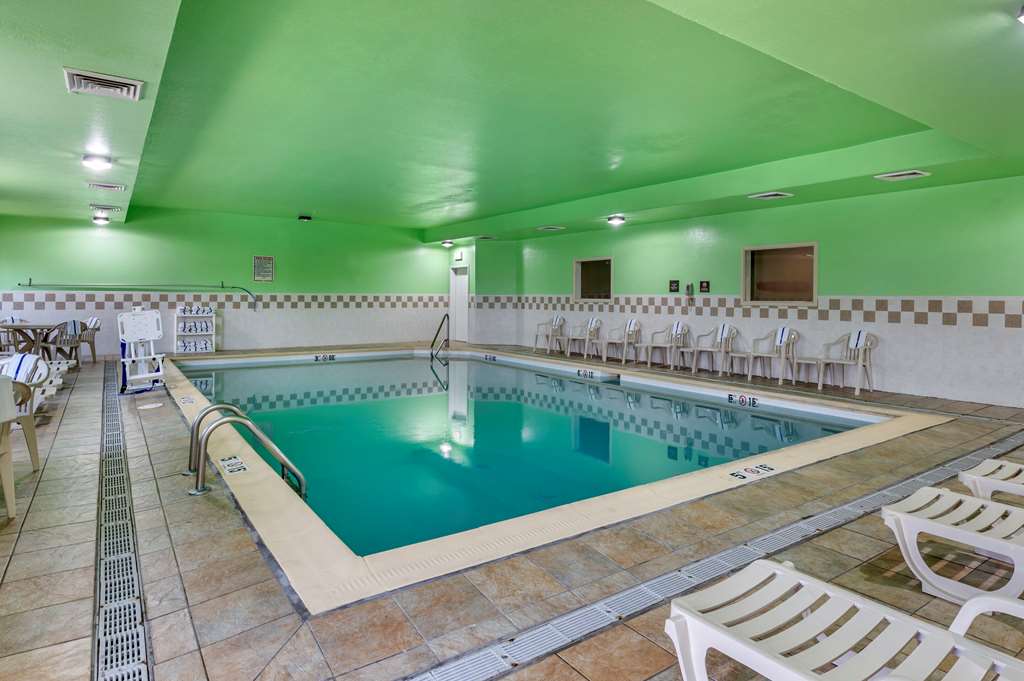 comfort inn and suites