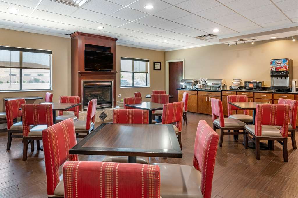 comfort inn and suites