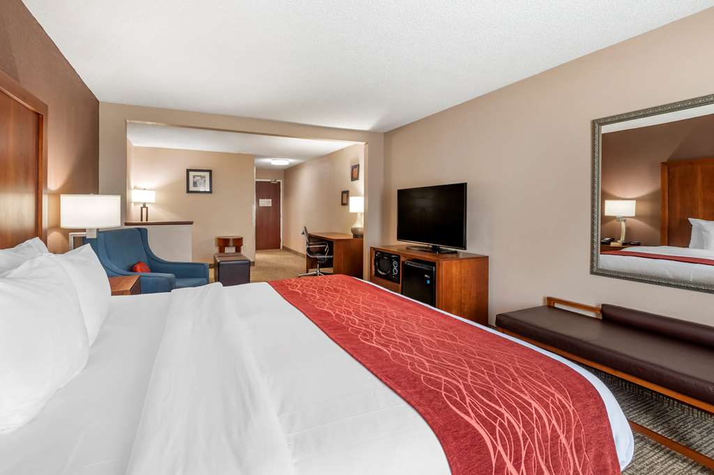 comfort inn and suites