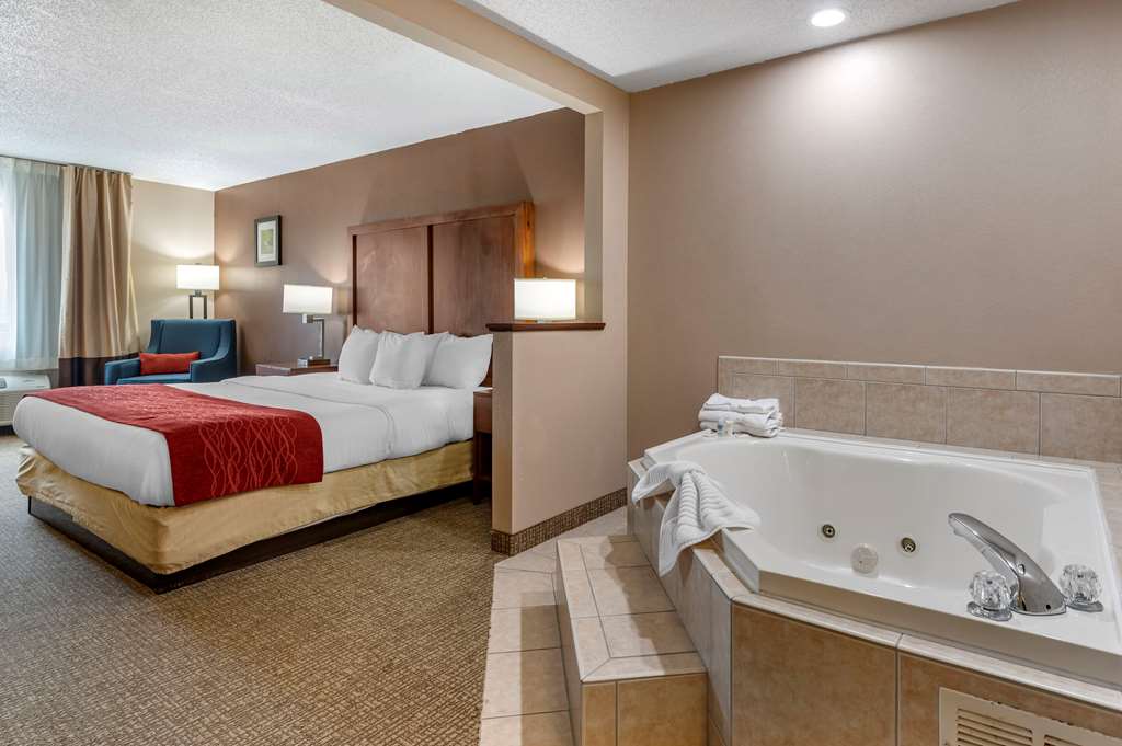 comfort inn and suites