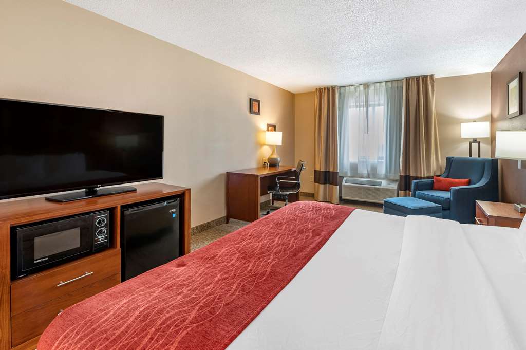 comfort inn and suites