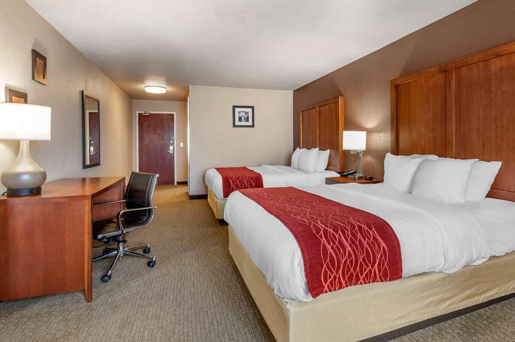 comfort inn and suites