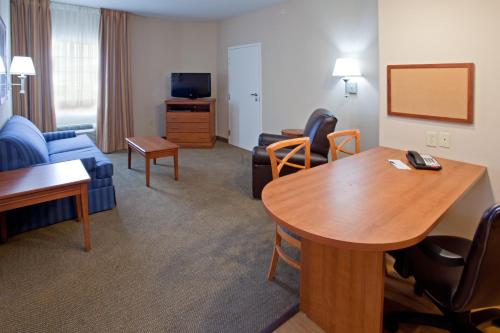 candlewood suites league city by ihg