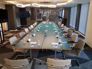 holiday inn express leeds city centre armouries by ihg