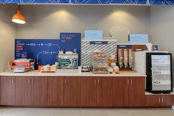 holiday inn express leland wilmington area by ihg