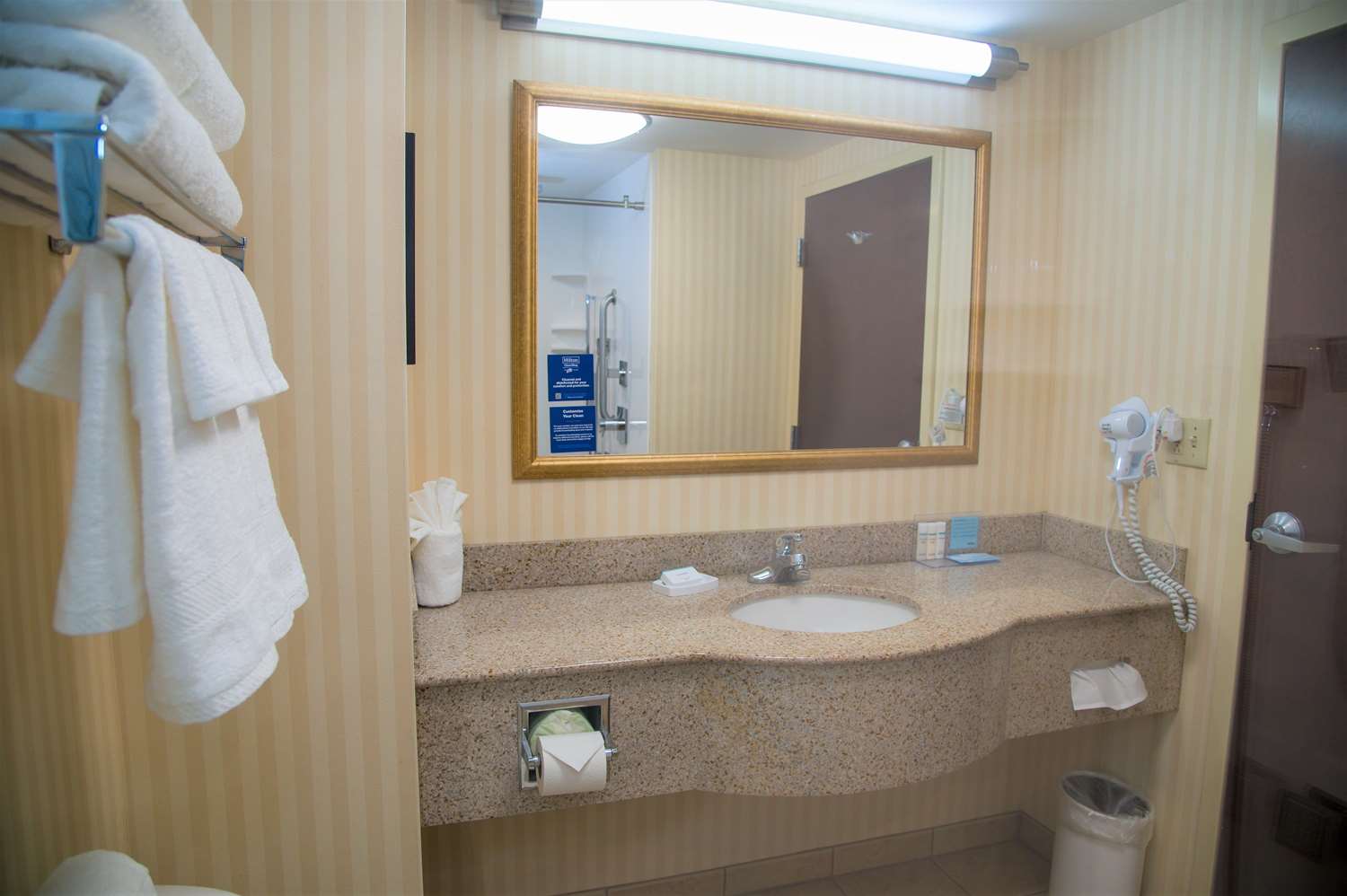 hampton inn lewisburg