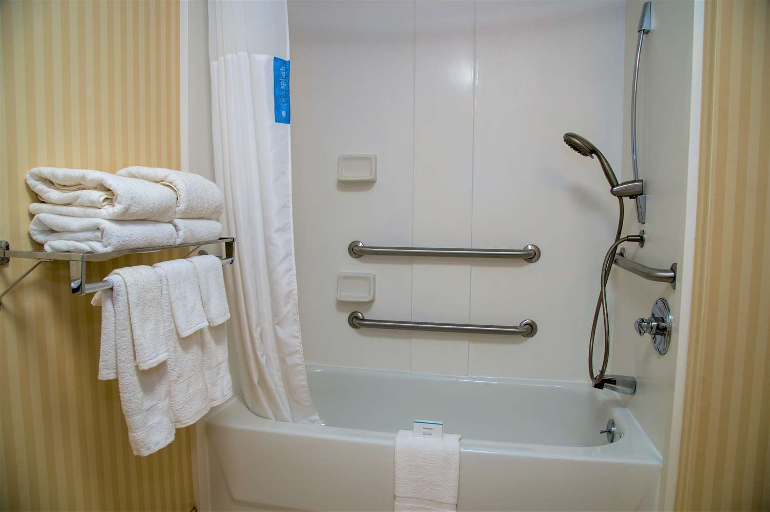 hampton inn lewisburg