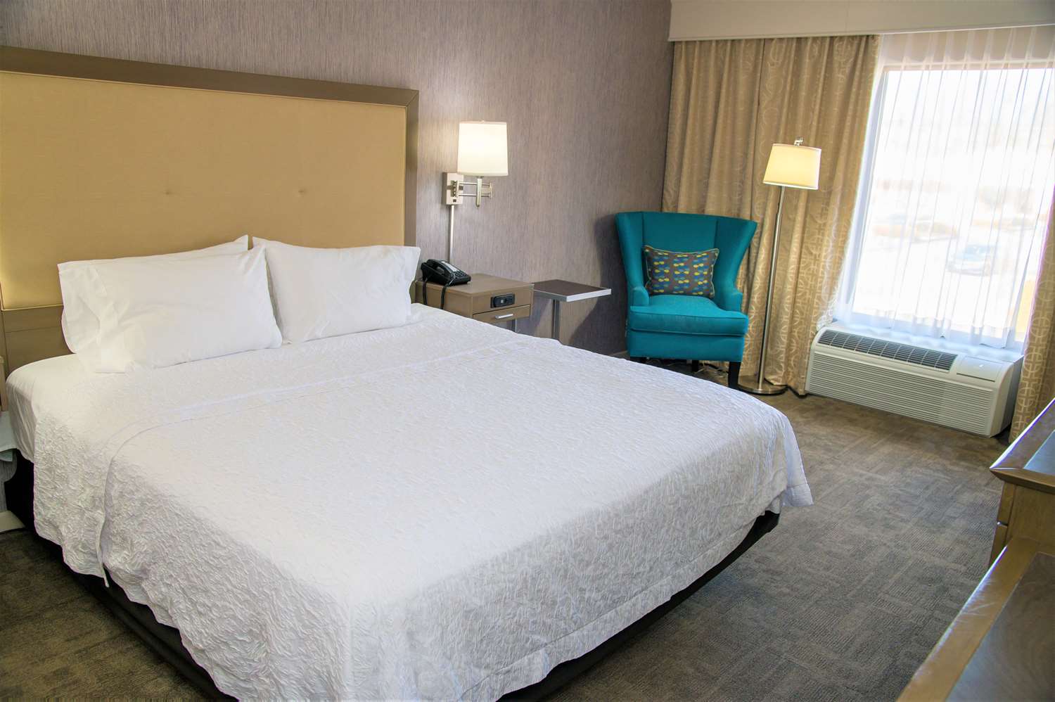 hampton inn lewisburg