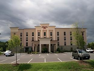 hampton inn lewisburg