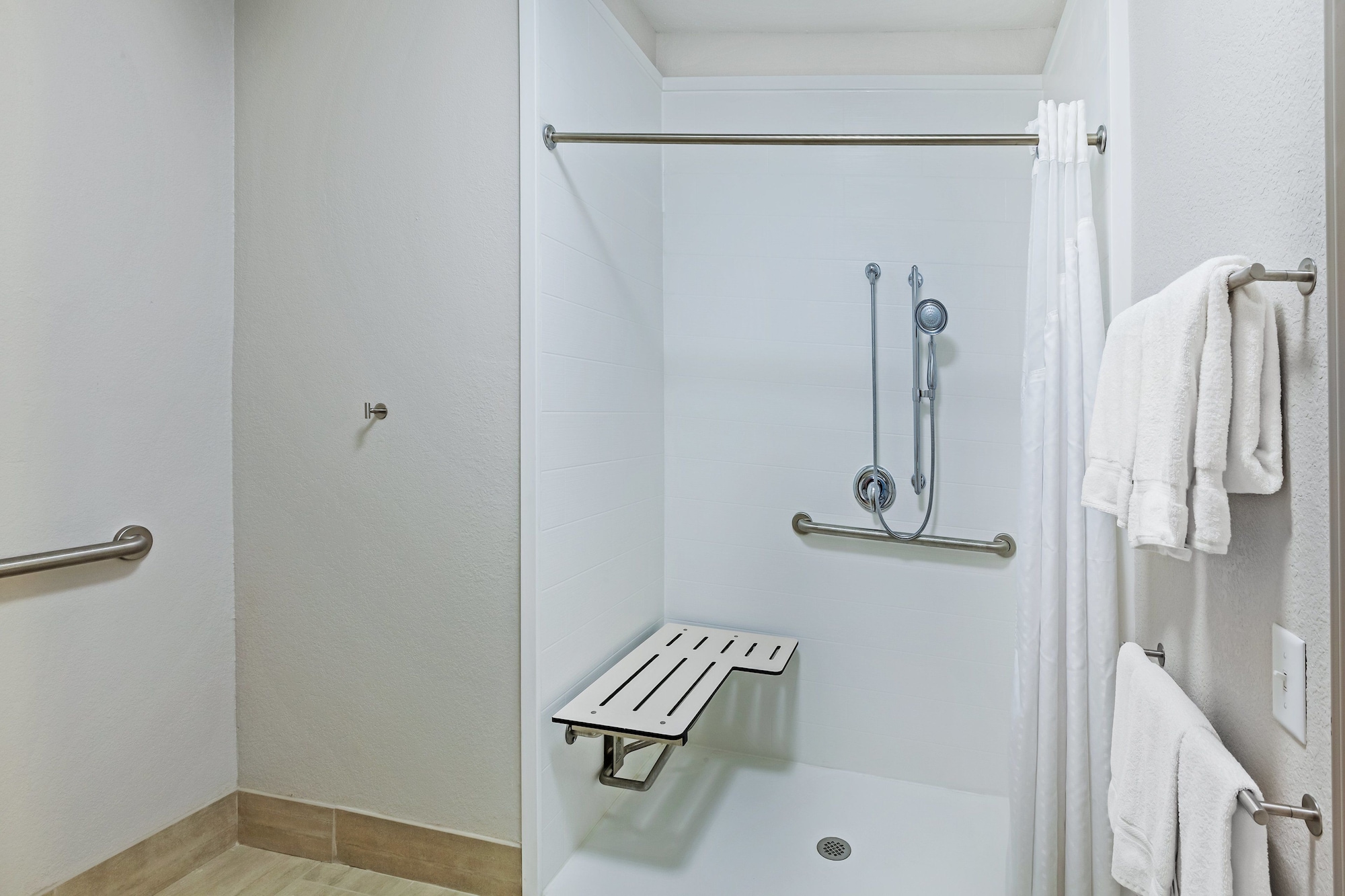holiday inn express hotel and suites dallas lewisville by ihg