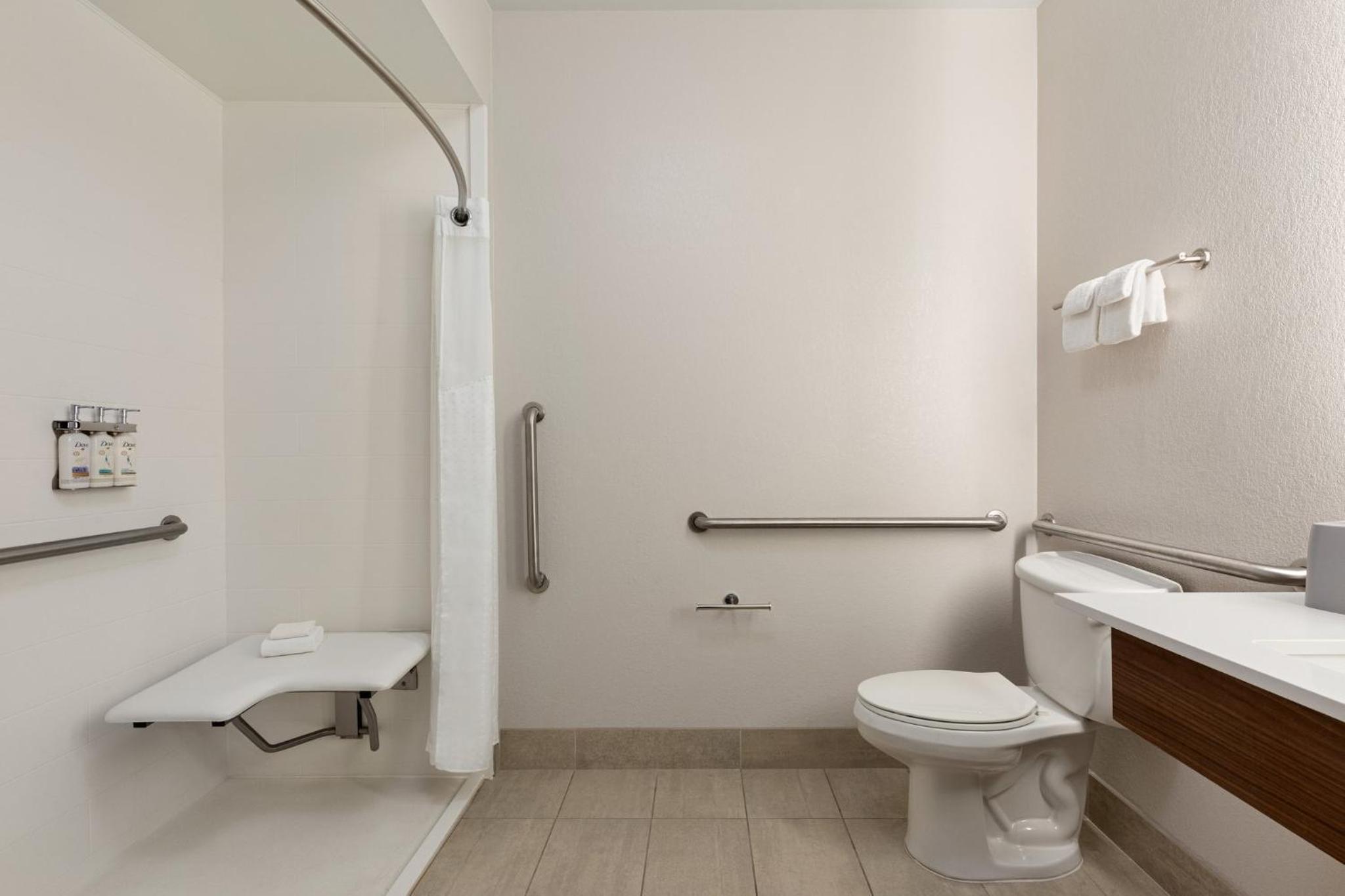 holiday inn express and suites lexington nw the vineyard by ihg