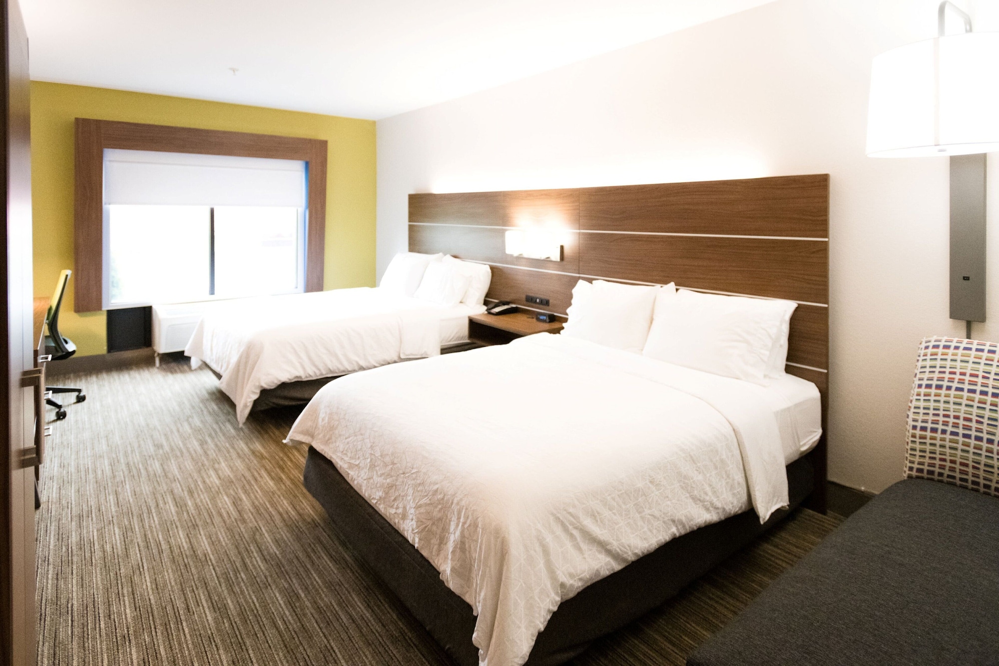 holiday inn express and suites lexington nw the vineyard by ihg