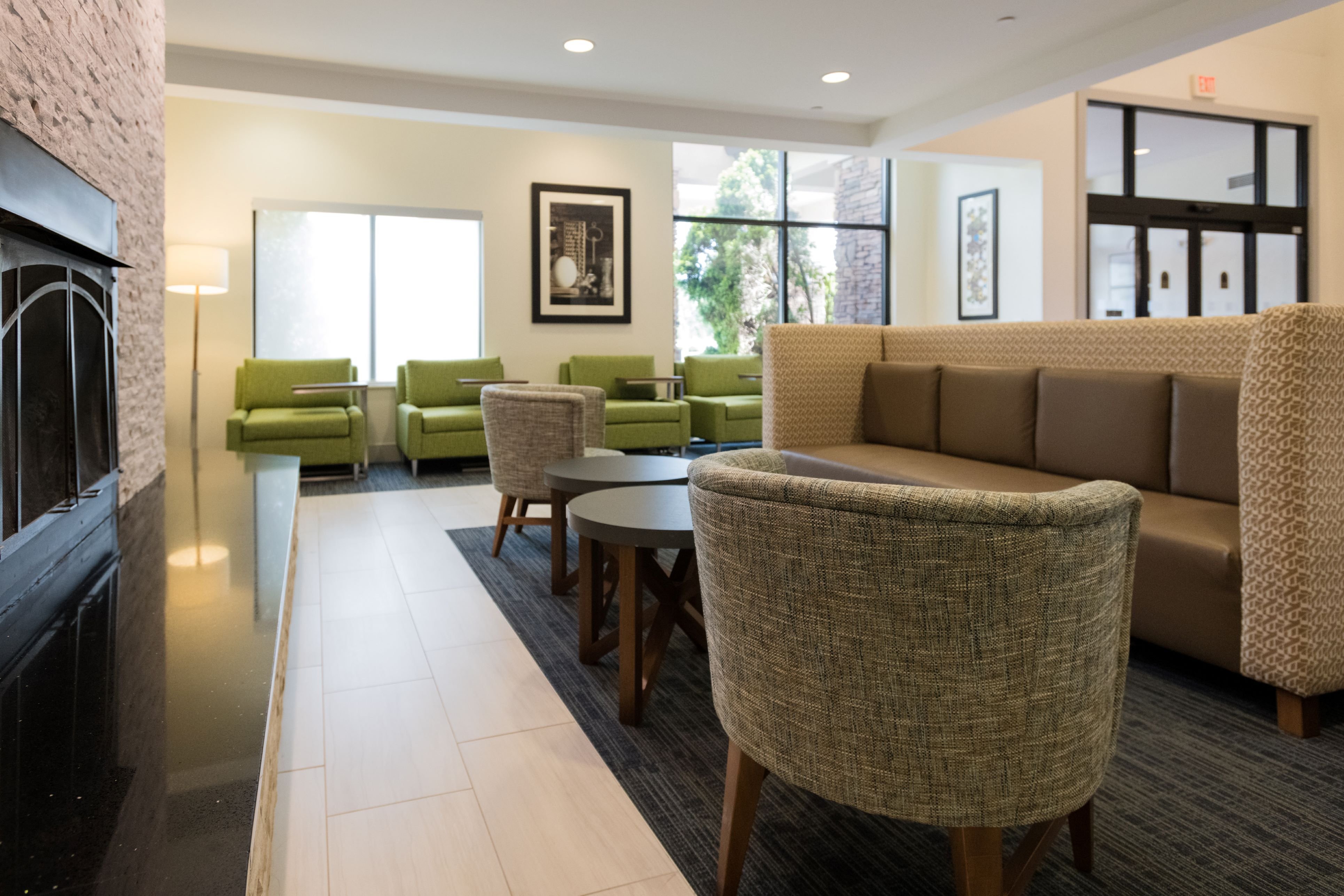 holiday inn express and suites lexington nw the vineyard by ihg