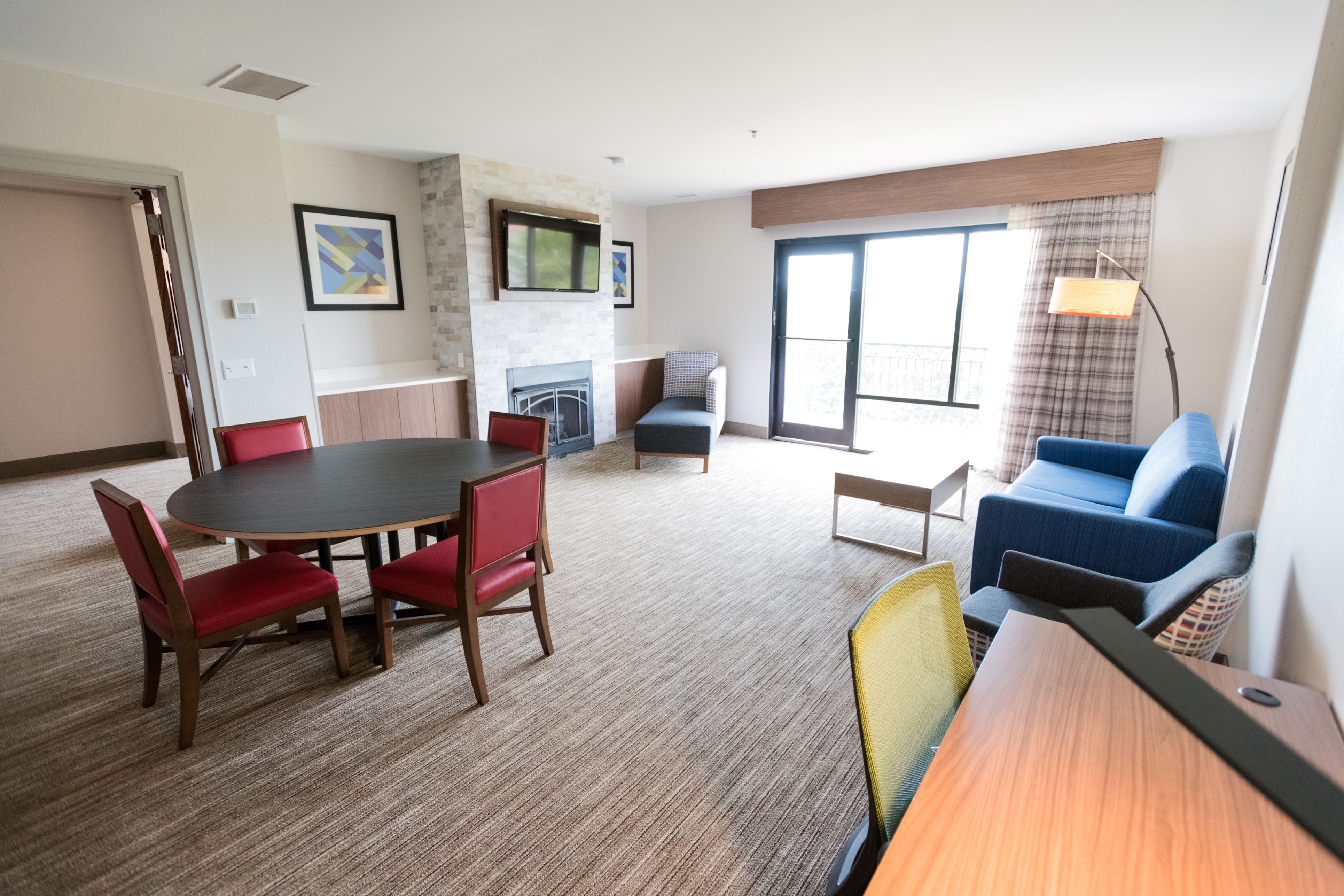 holiday inn express and suites lexington nw the vineyard by ihg