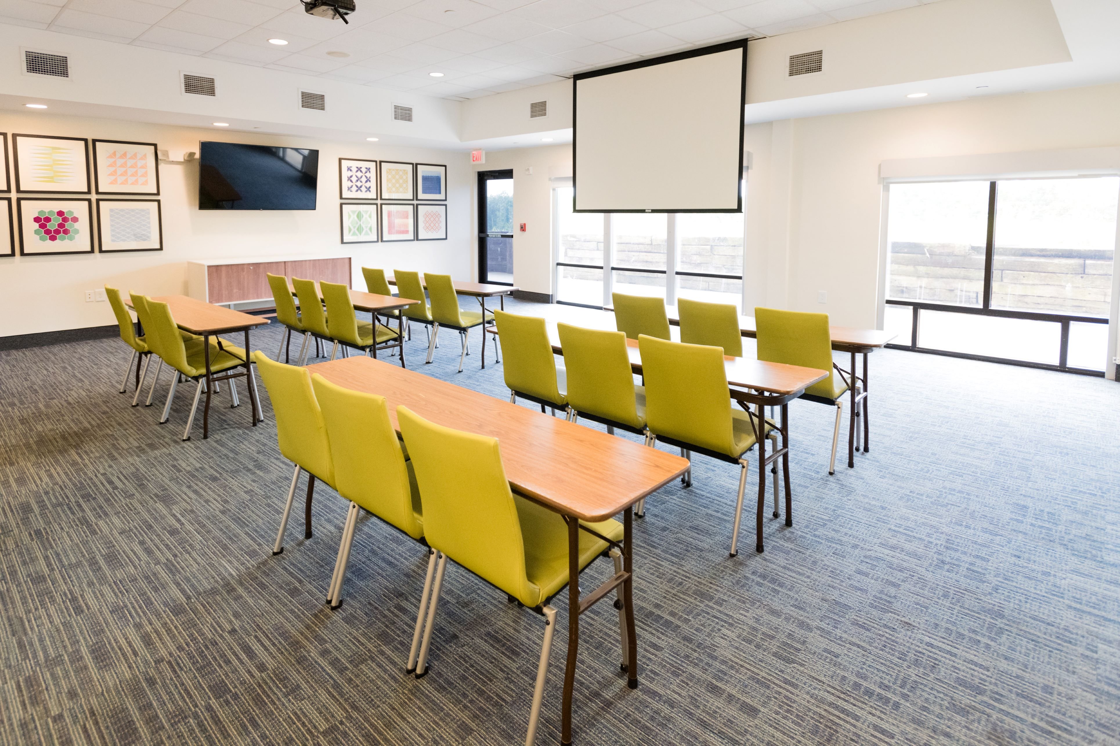 holiday inn express and suites lexington nw the vineyard by ihg