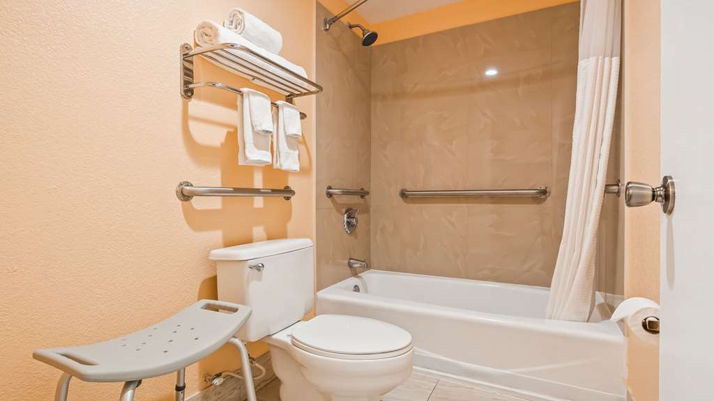 surestay by best western lincoln