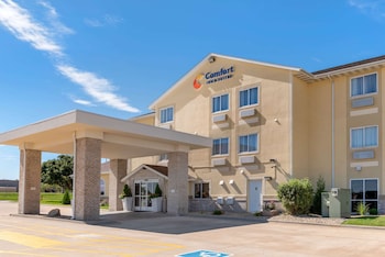 comfort inn and suites near route 66